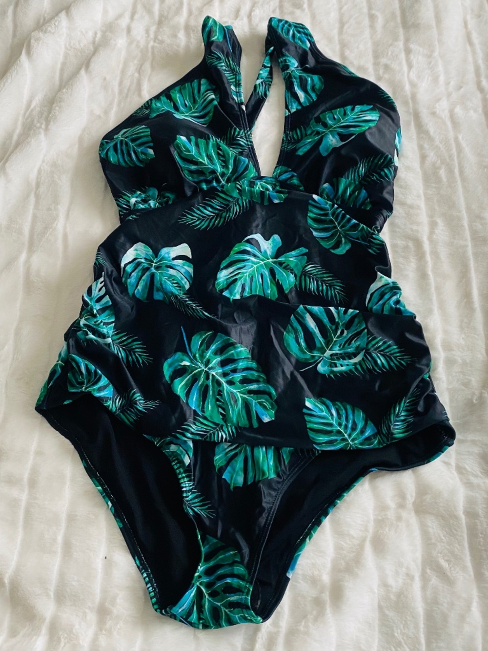Black and Green Tropical Print One-Piece Swimsuit 16 W